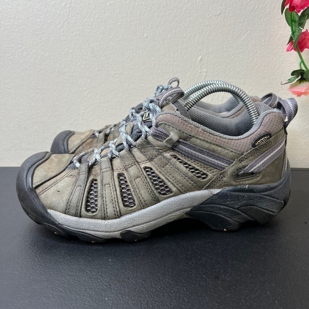 Keen Voyager Women’s Hiking Shoes 
 9 Brown Waterproof Leather Trail Outdoor 🌹